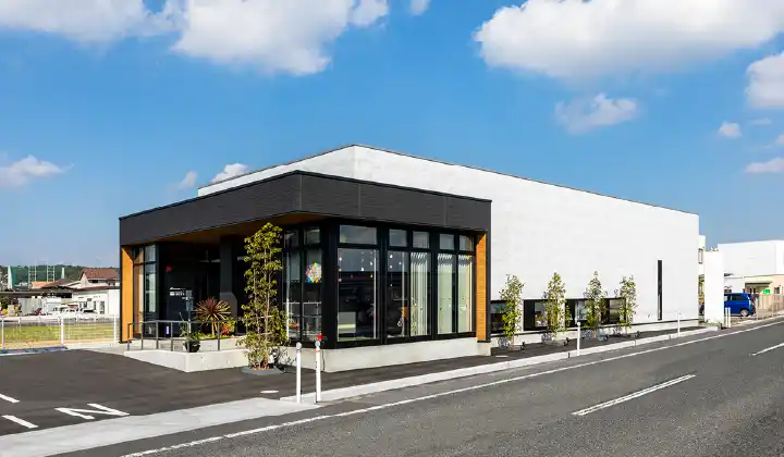 ���т����ȃN���j�b�N�i���R���j