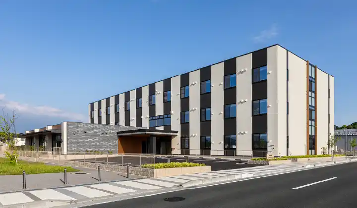 �T�[�r�X�t������Ҍ����Z�� �C���N�I���A�ނ��i���m���j